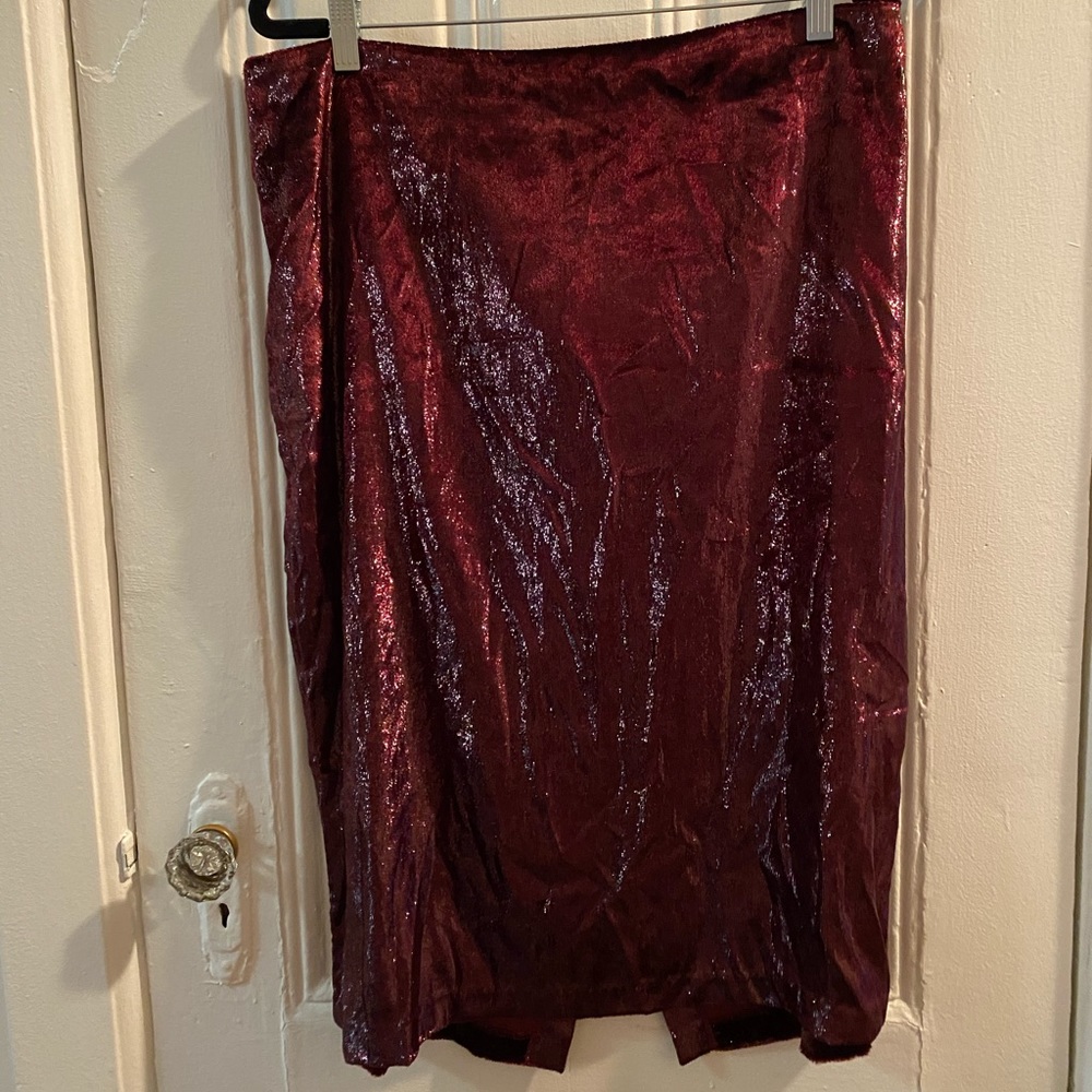 Metallic Shine Burgundy Pencil Skirt